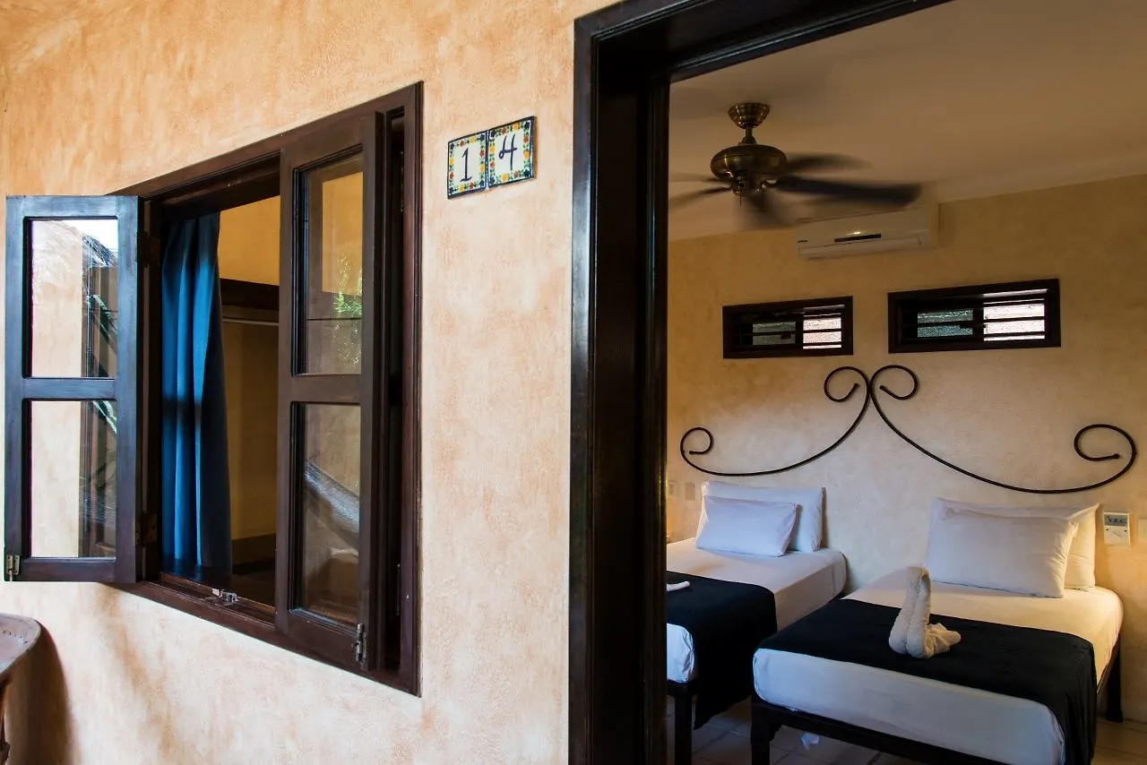 Hotel Barrio Latino Πλάγια Ντελ Κάρμεν 3*,  Μεξικό