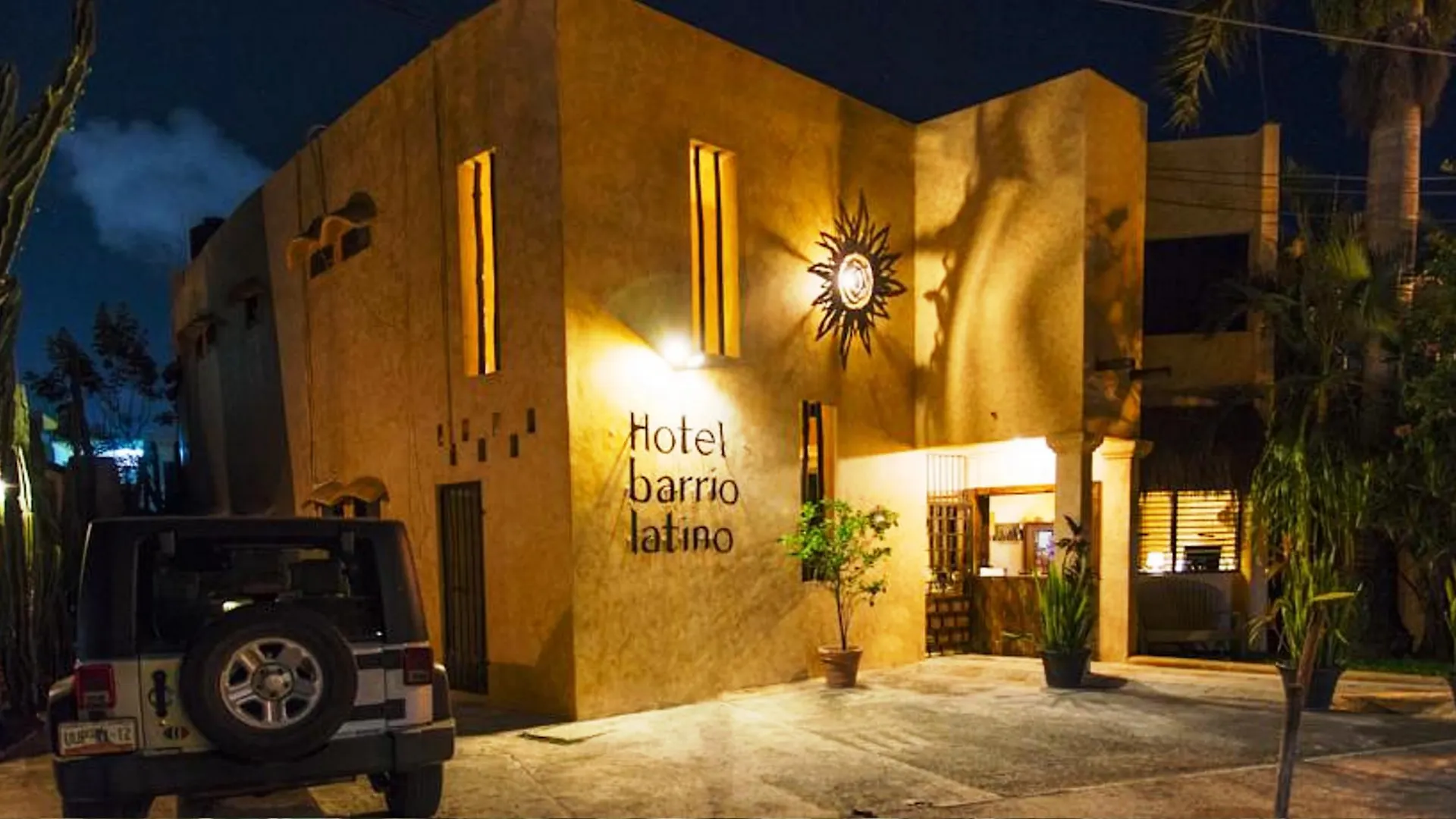 Hotel Barrio Latino Playa del Carmen 3*,